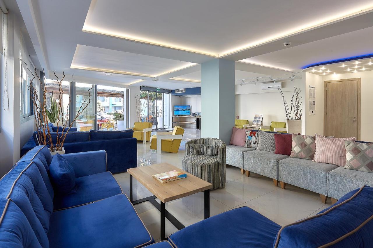 Pollis Hotel Херсонисос Екстериор снимка