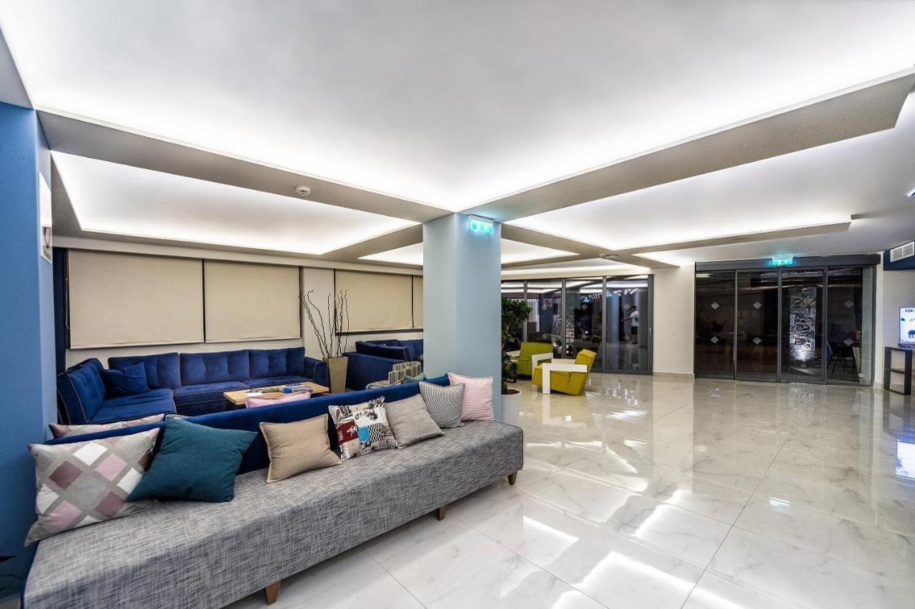 Pollis Hotel Херсонисос Екстериор снимка