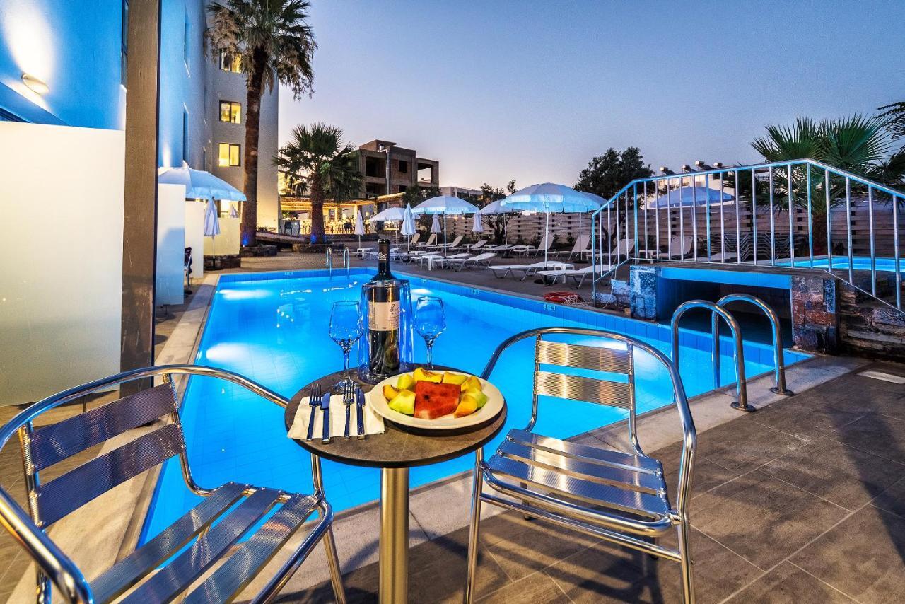 Pollis Hotel Херсонисос Екстериор снимка