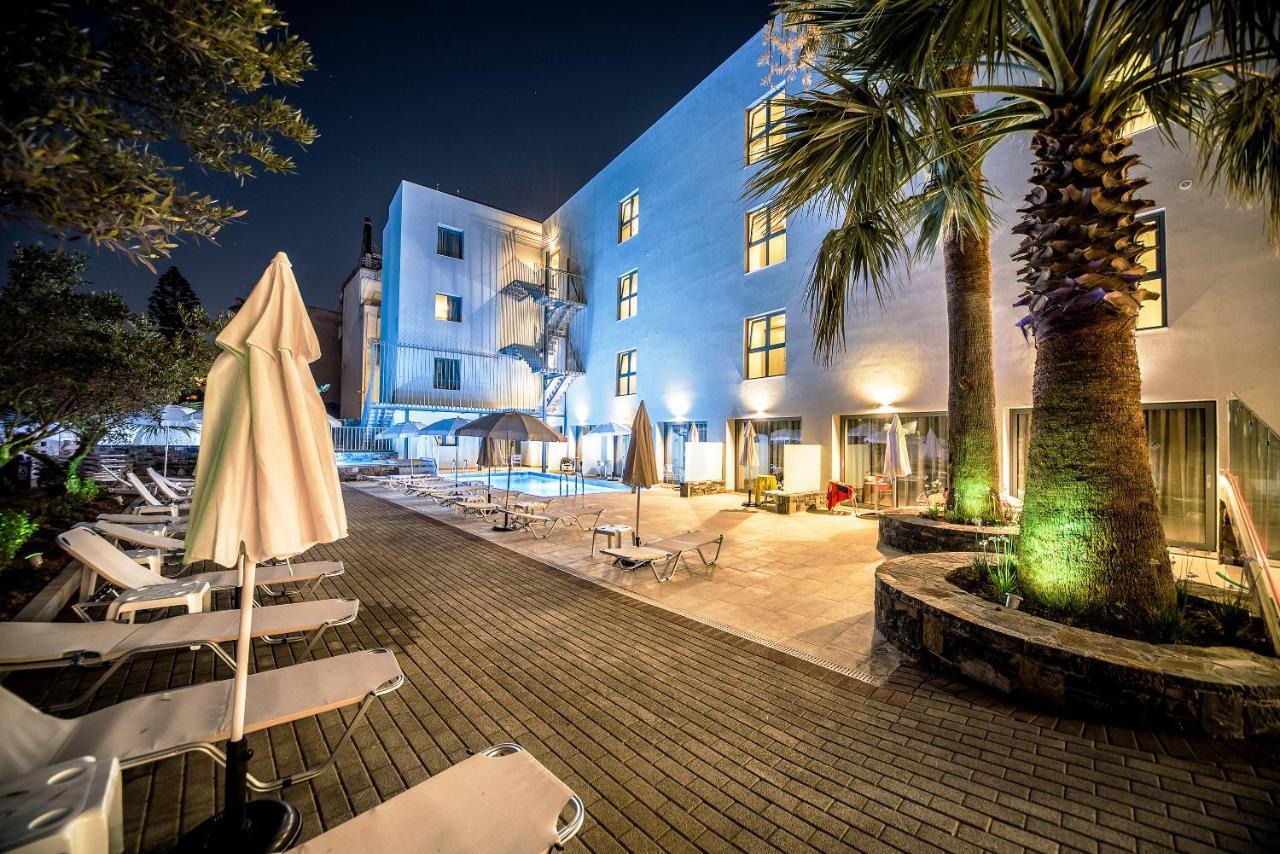 Pollis Hotel Херсонисос Екстериор снимка