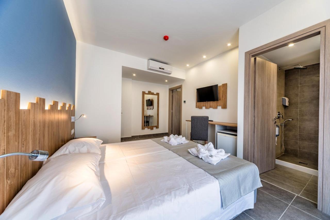 Pollis Hotel Херсонисос Екстериор снимка